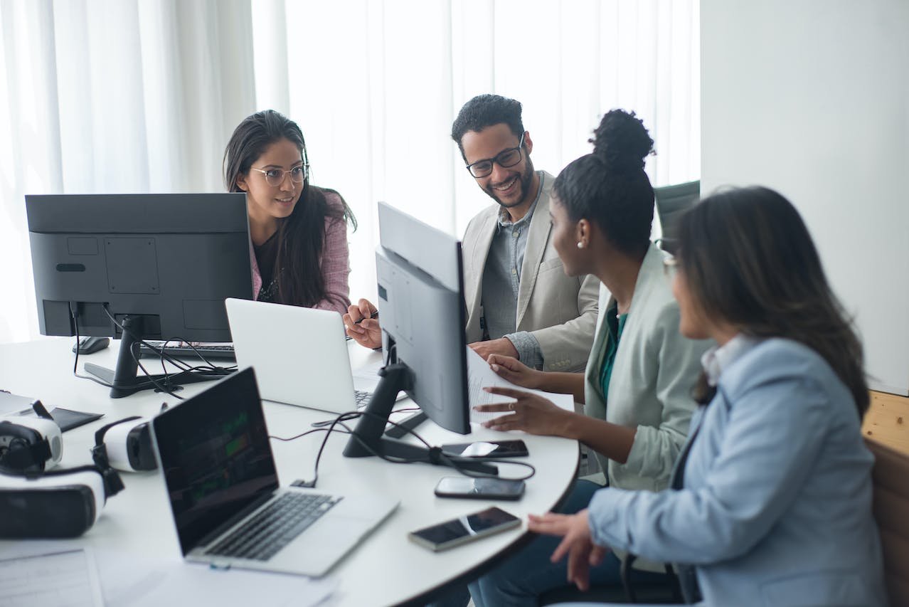 software outsourcing with EFutures