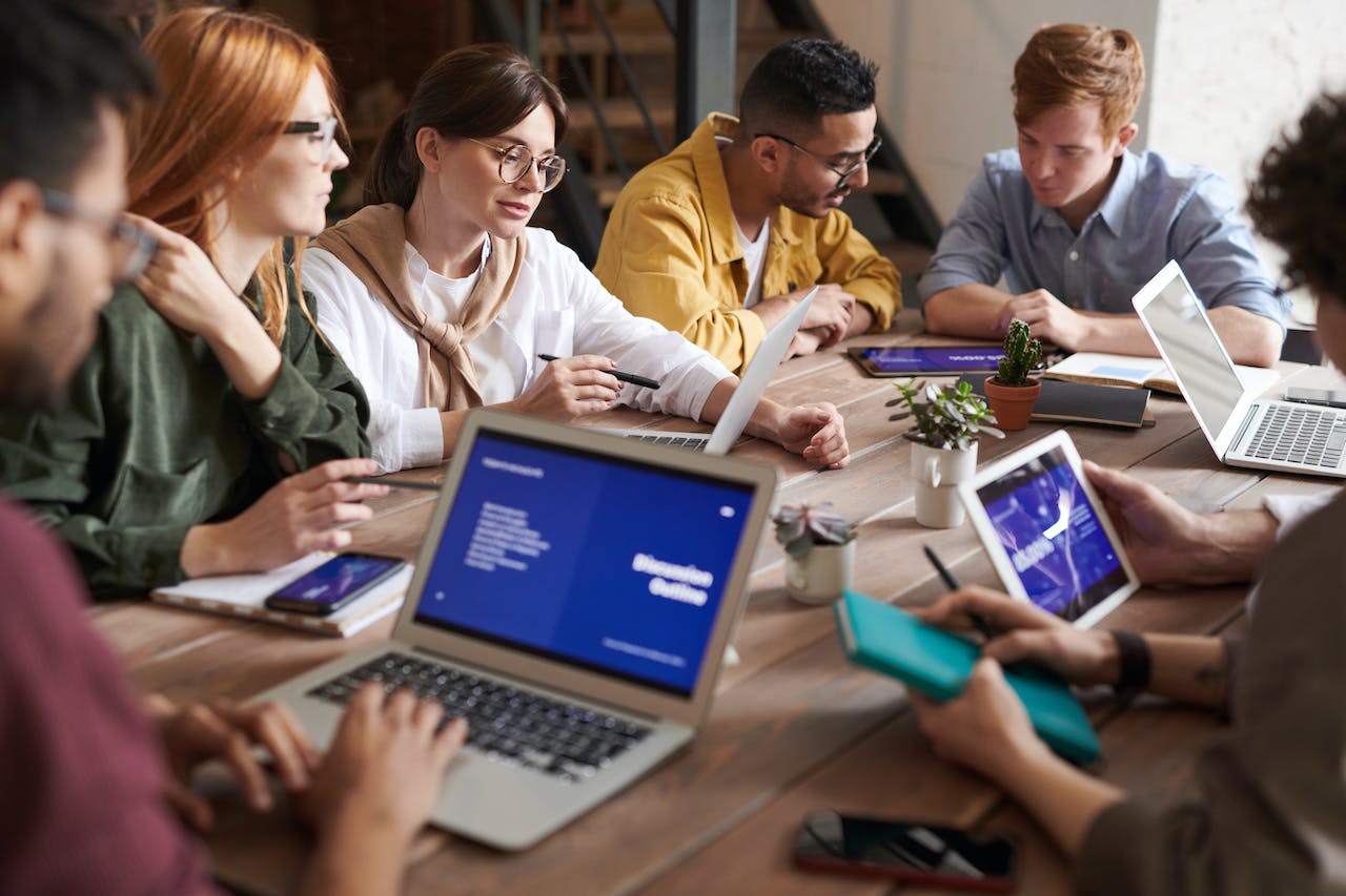 outsourcing cyber-security services